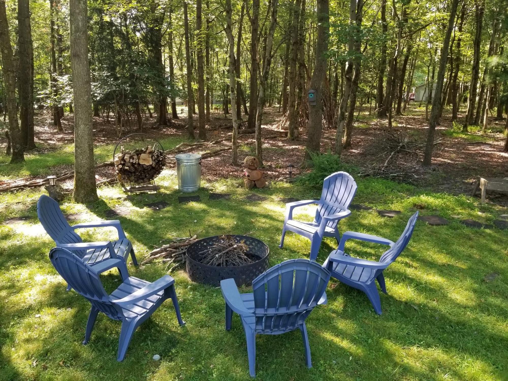 Serenity And Fun All In One In This Cozy Pocono Cabin Jim Thorpe Εξωτερικό φωτογραφία