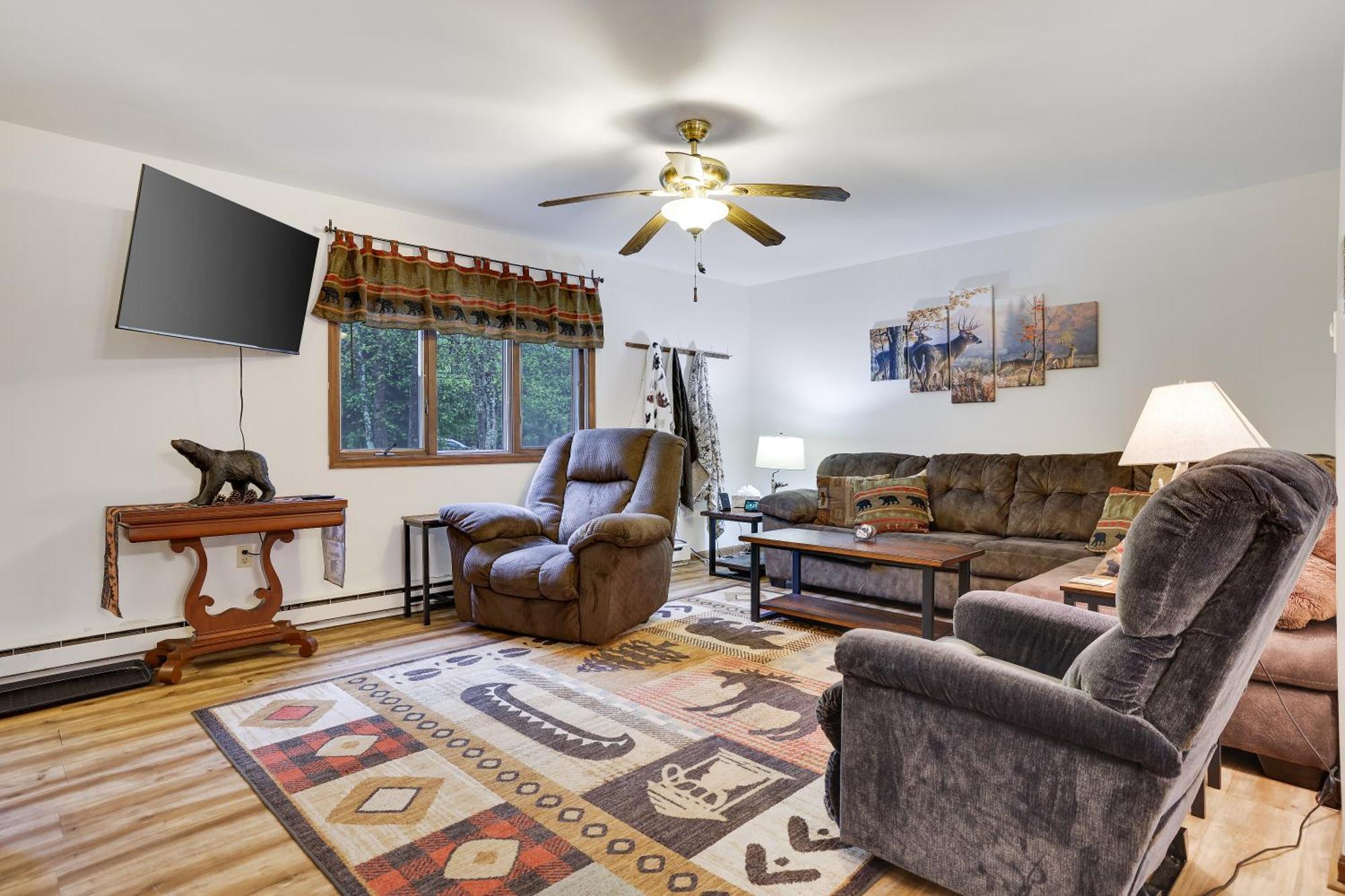 Serenity And Fun All In One In This Cozy Pocono Cabin Jim Thorpe Εξωτερικό φωτογραφία
