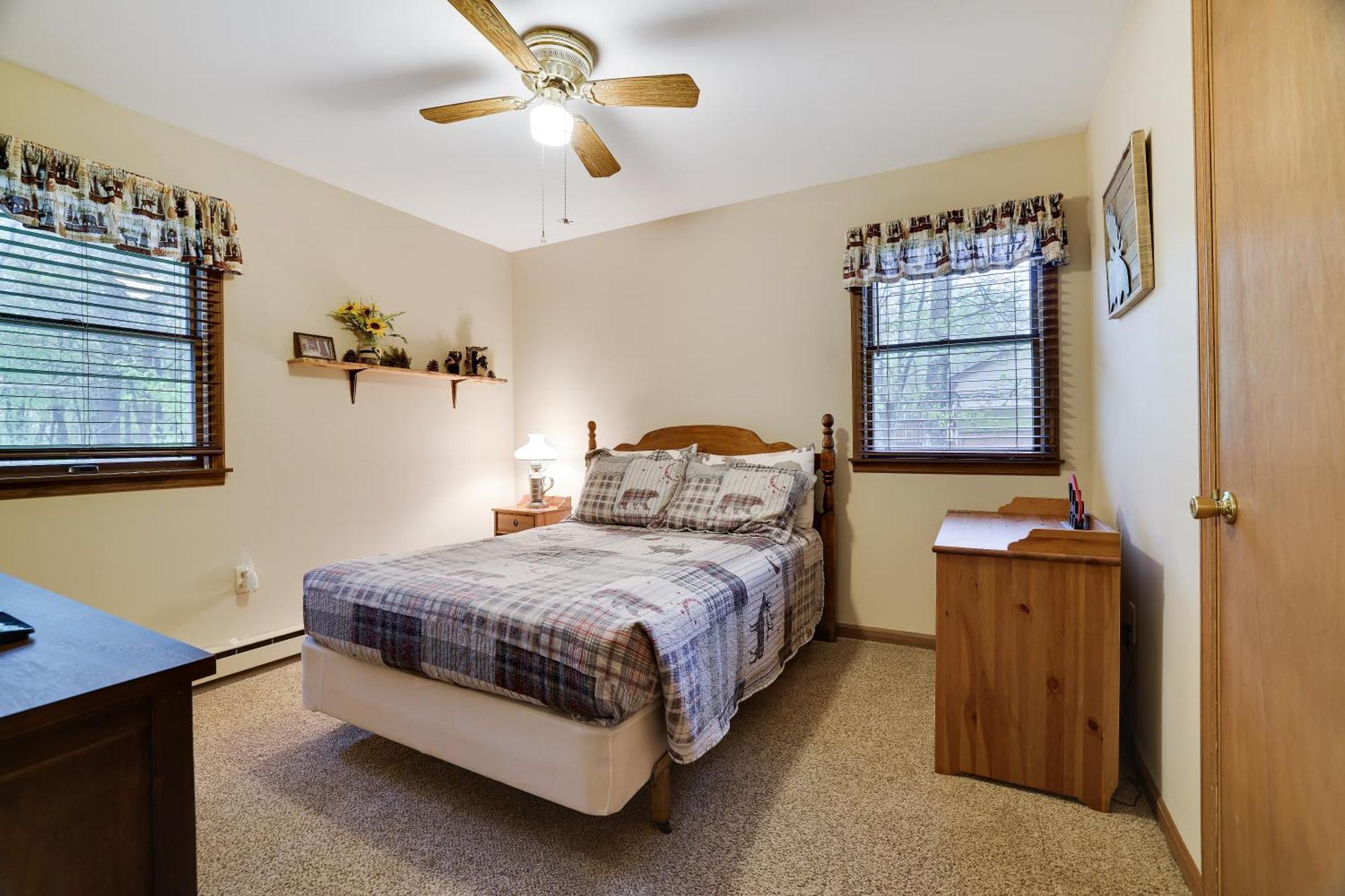 Serenity And Fun All In One In This Cozy Pocono Cabin Jim Thorpe Εξωτερικό φωτογραφία